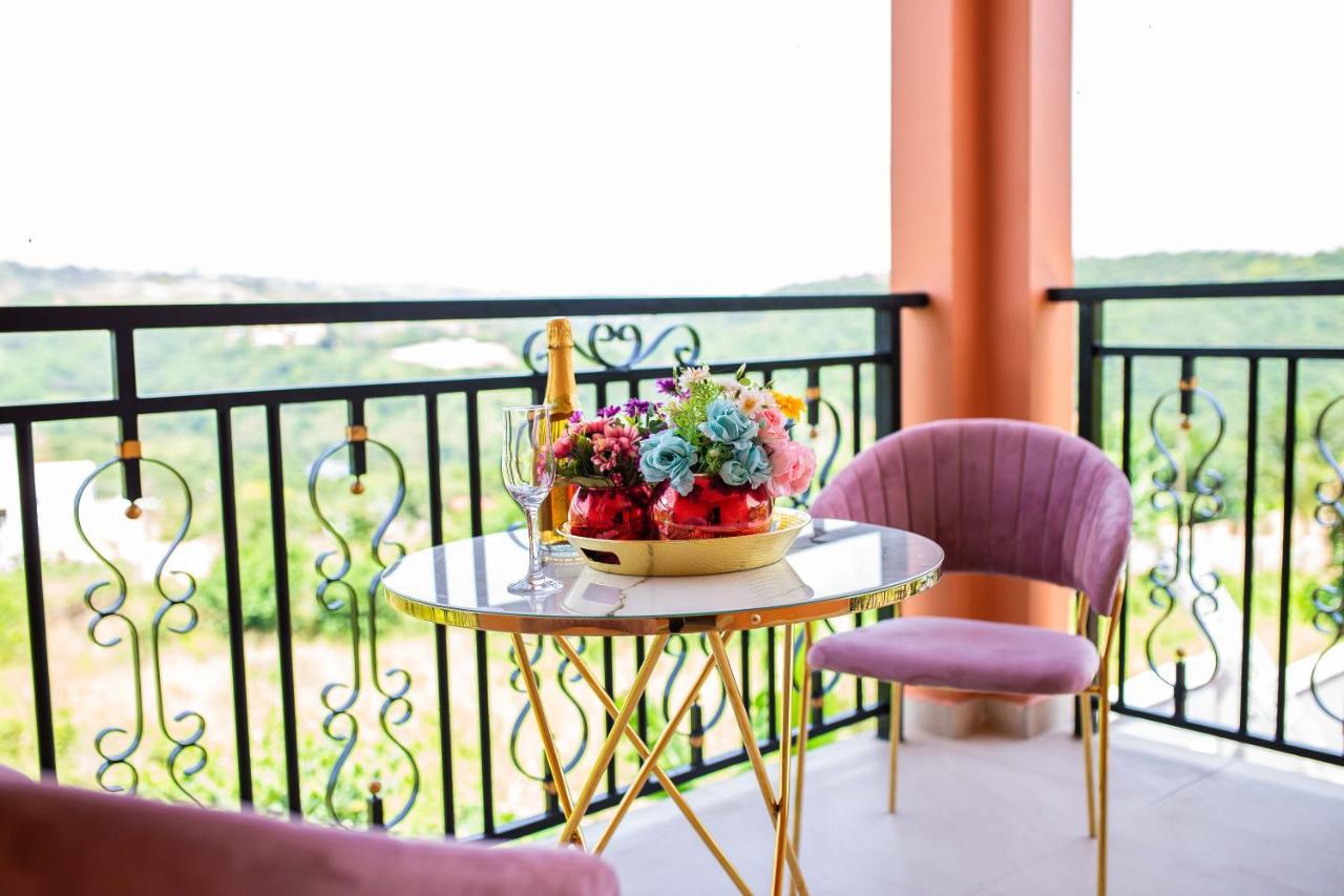 Hotel Piano & Gold Collections, Peduase Peduasi Zewnętrze zdjęcie